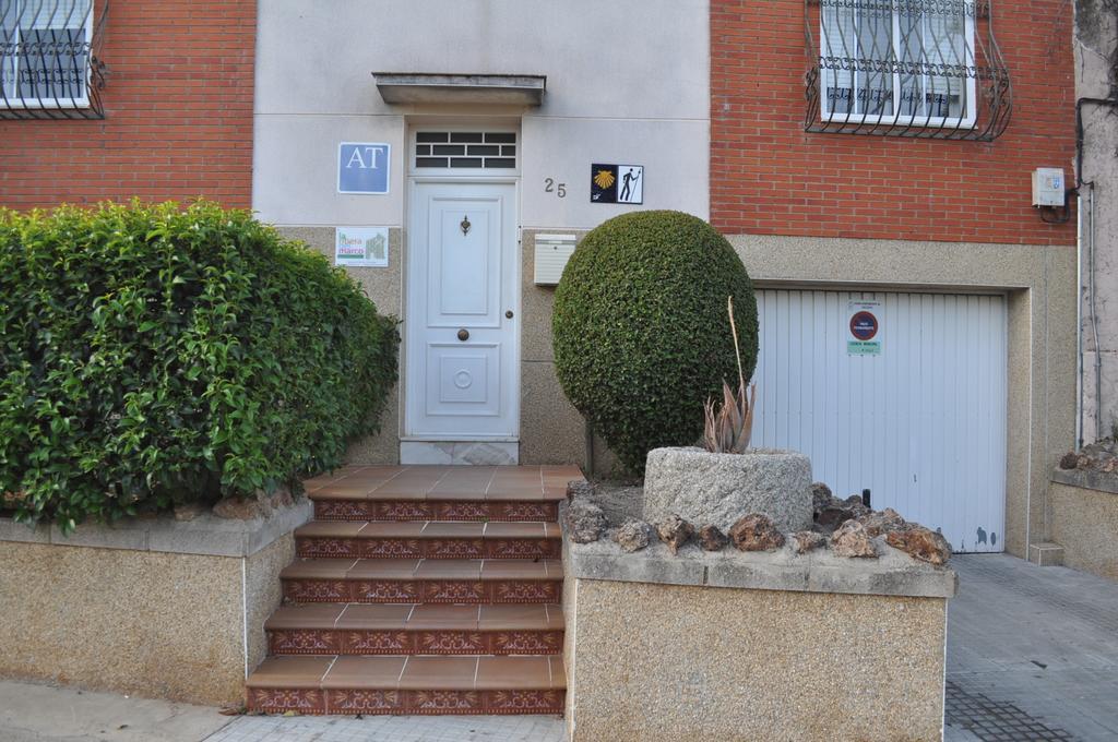Apartamento Turístico La Ribera del Marco Cáceres Quarto foto