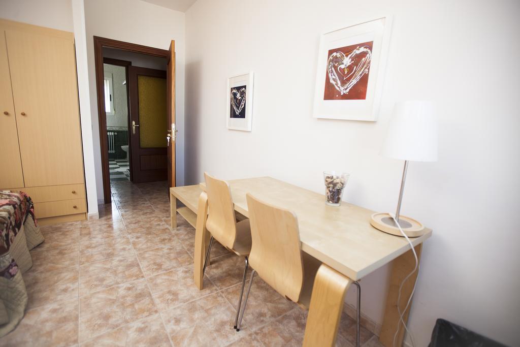 Apartamento Turístico La Ribera del Marco Cáceres Quarto foto