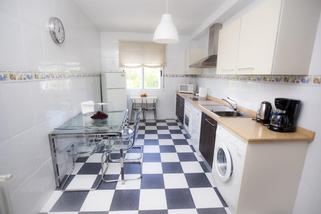 Apartamento Turístico La Ribera del Marco Cáceres Exterior foto