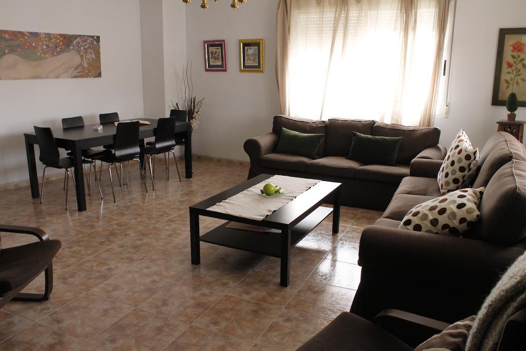 Apartamento Turístico La Ribera del Marco Cáceres Quarto foto
